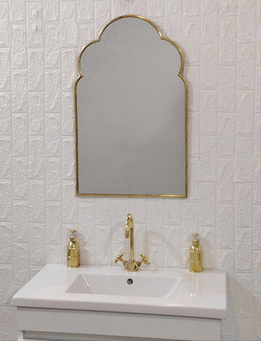 Italian Wavy Arch Mirror Curved Gold Brass Mirror Irregular Mirror Gold Mirror Bathroom Mirror Aesthetic Luxurious Wall Mirror
