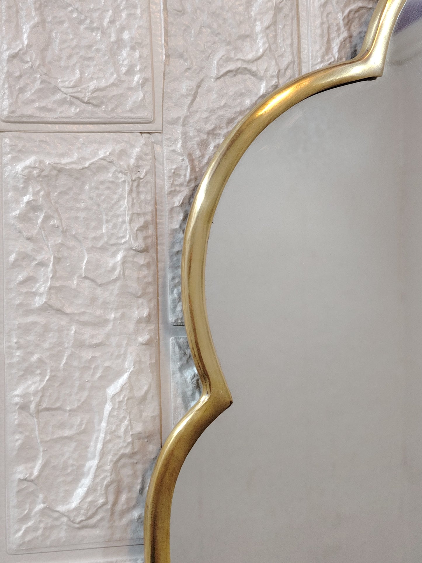 Italian Wavy Arch Mirror Curved Gold Brass Mirror Irregular Mirror Gold Mirror Bathroom Mirror Aesthetic Luxurious Wall Mirror